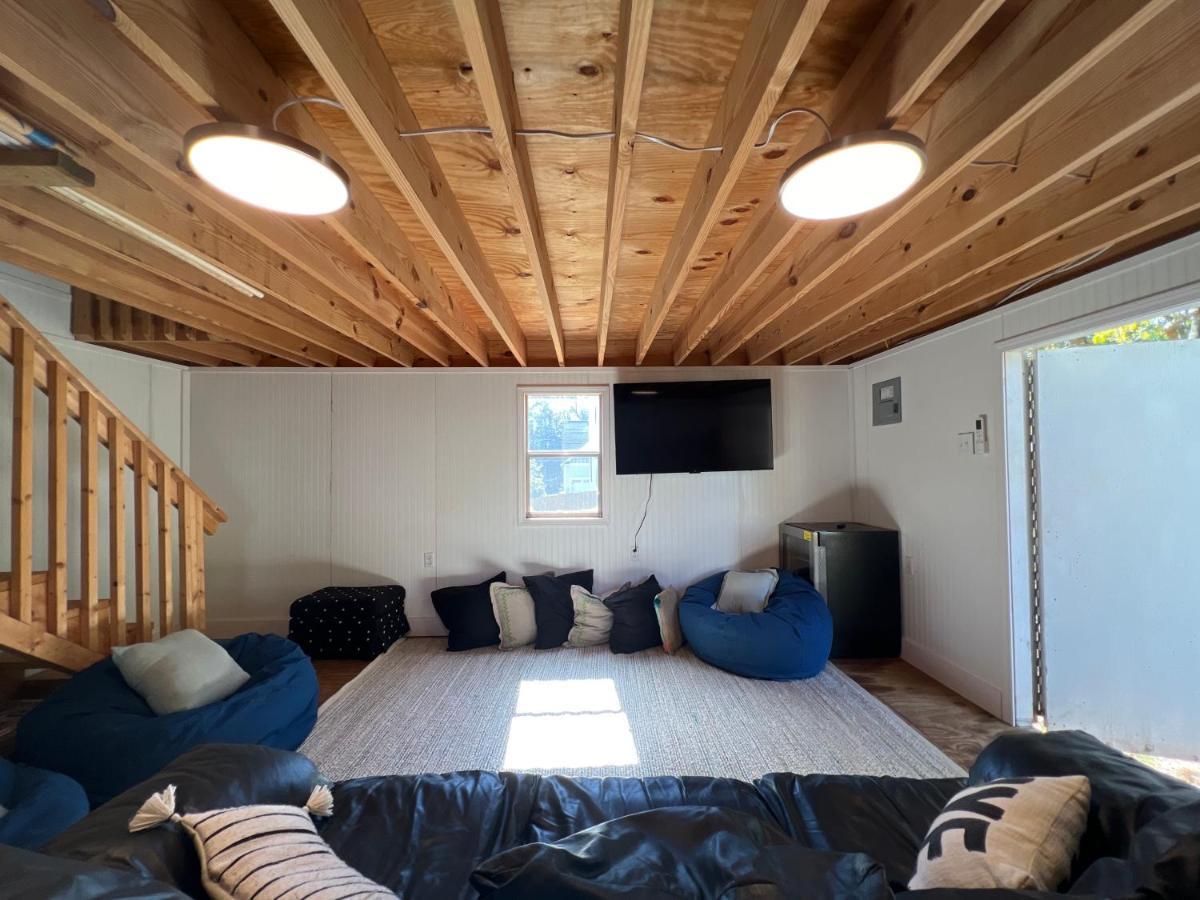 5Br 4B Huge Space With 2 Level Game Barn Гринвилл Экстерьер фото